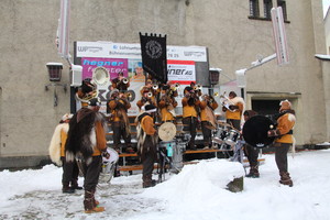 40 Jahre Guggerträffe Umzug Uznach, 15.1.17